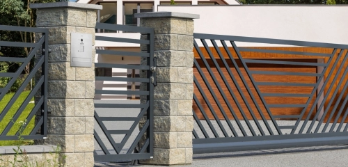 Letterbox in a fence - which one to choose?