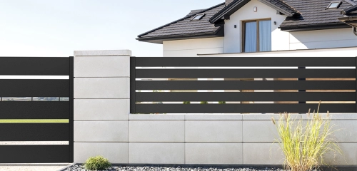 How to renovate and paint a concrete fence efficiently