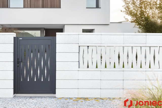 KOMBO® gates and wickets