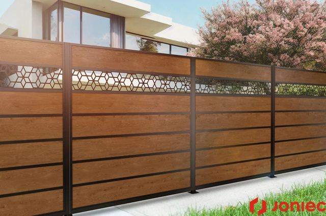 Panel aluminium fencing